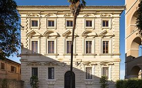 Palazzo Fiorenzi - Dimora Storica